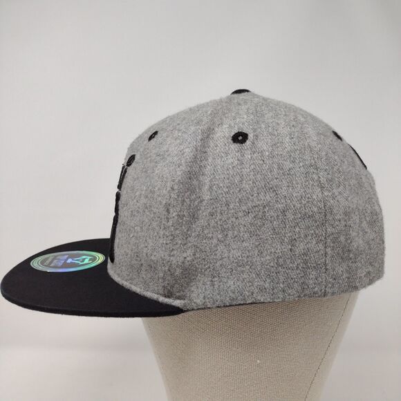 Cali Snapback Hat Gray OSFA Embroidered Colorblock Top Level 6 Panel - Picture 3 of 8